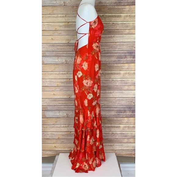 MAJORELLE Marissa Candy Apple Lace up Maxi Dress - Picture 7 of 13